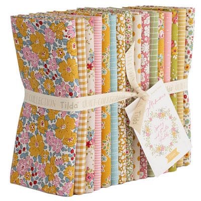 Bundle of pastel floral quilting fabric fat quarters